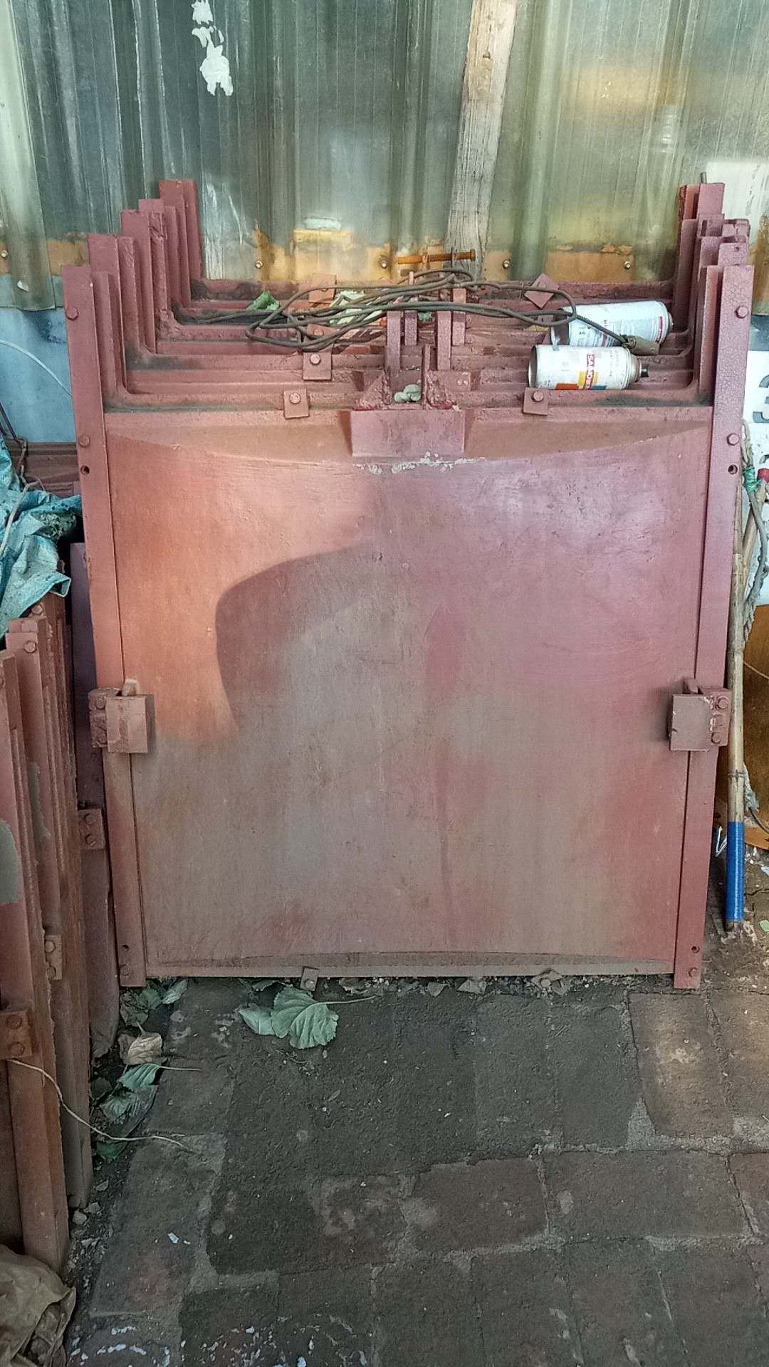 铸铁闸门